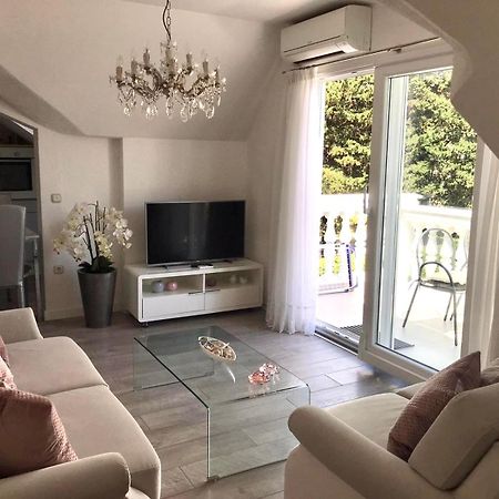 Villa Diana Kastela Ngoại thất bức ảnh