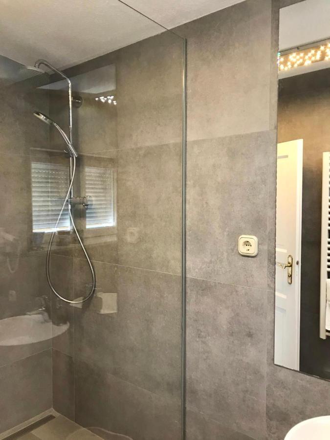 Villa Diana Kastela Ngoại thất bức ảnh