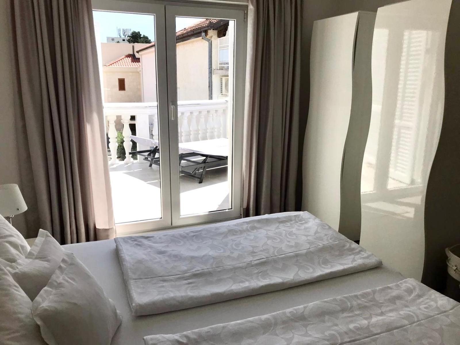 Villa Diana Kastela Ngoại thất bức ảnh